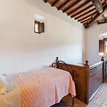 Elegant 2-bedroom In Tuscan Nyaraló Cortona