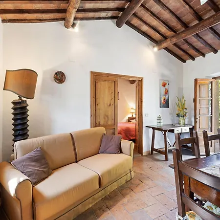 Elegant 2-bedroom In Tuscan كورتونا