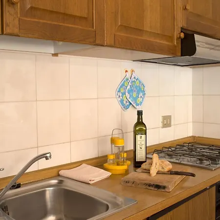 بيت للعطل Elegant 2-bedroom In Tuscan كورتونا