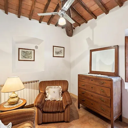 Elegant 2-bedroom In Tuscan كورتونا