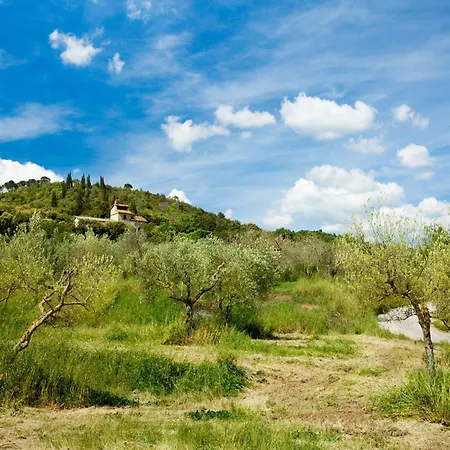 Elegant 2-bedroom In Tuscan كورتونا