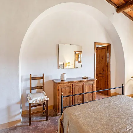 Elegant 2-bedroom In Tuscan * كورتونا